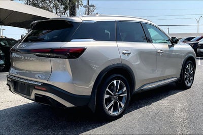 2025 INFINITI QX60 LUXE