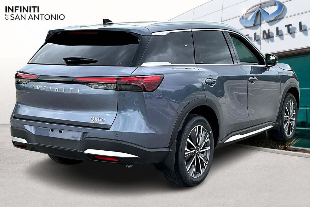 2026 INFINITI QX60 LUXE