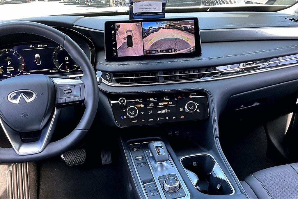2026 INFINITI QX60 LUXE