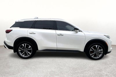 2025 INFINITI QX60 LUXE