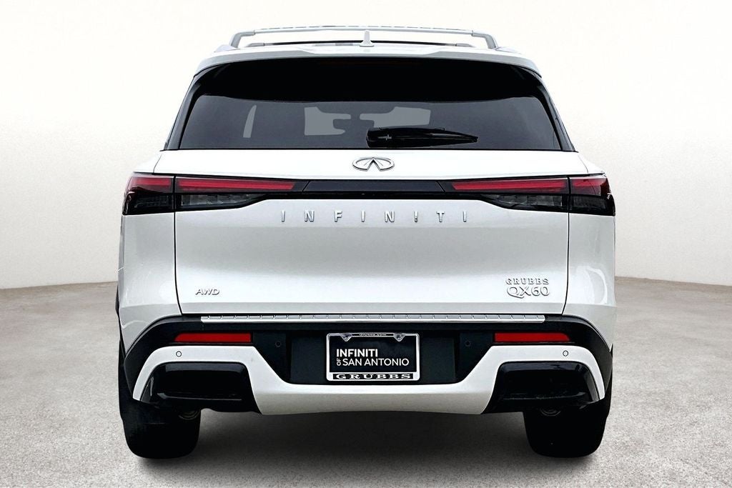 2025 INFINITI QX60 LUXE