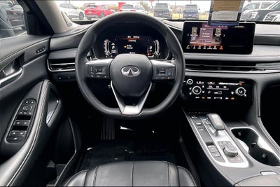 2025 INFINITI QX60 LUXE