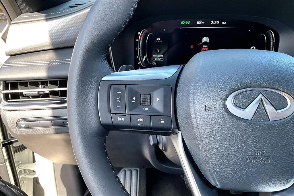 2025 INFINITI QX60 LUXE