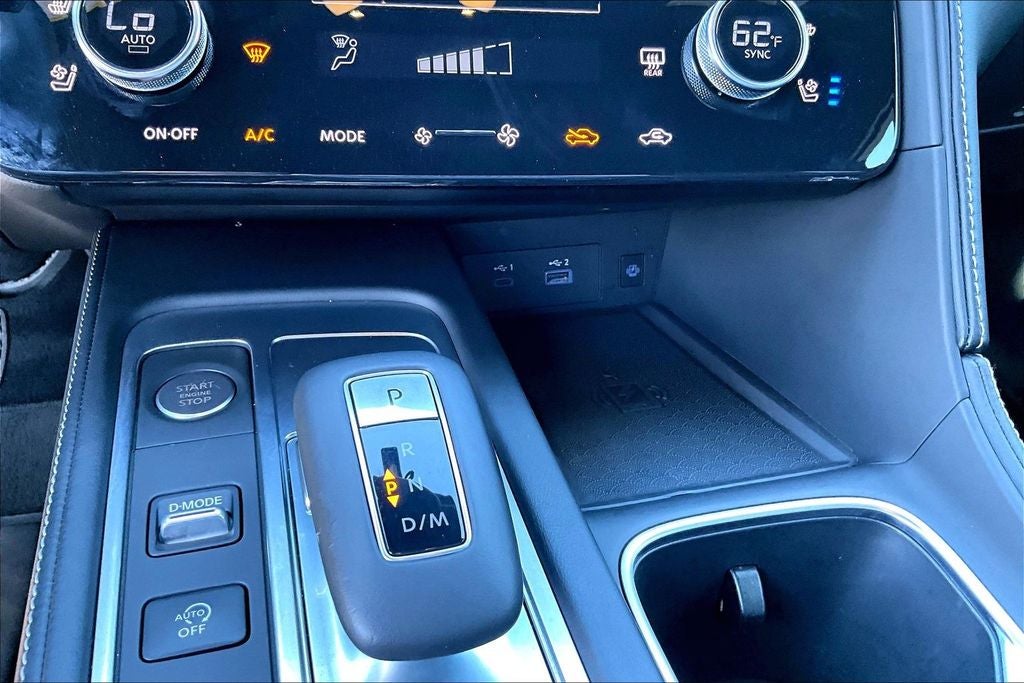 2025 INFINITI QX60 LUXE