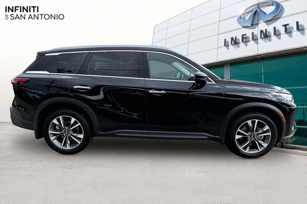 2025 INFINITI QX60 LUXE