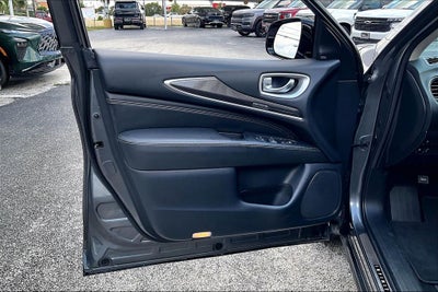 2019 INFINITI QX60 LUXE