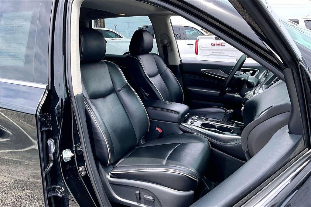 2019 INFINITI QX60 PURE