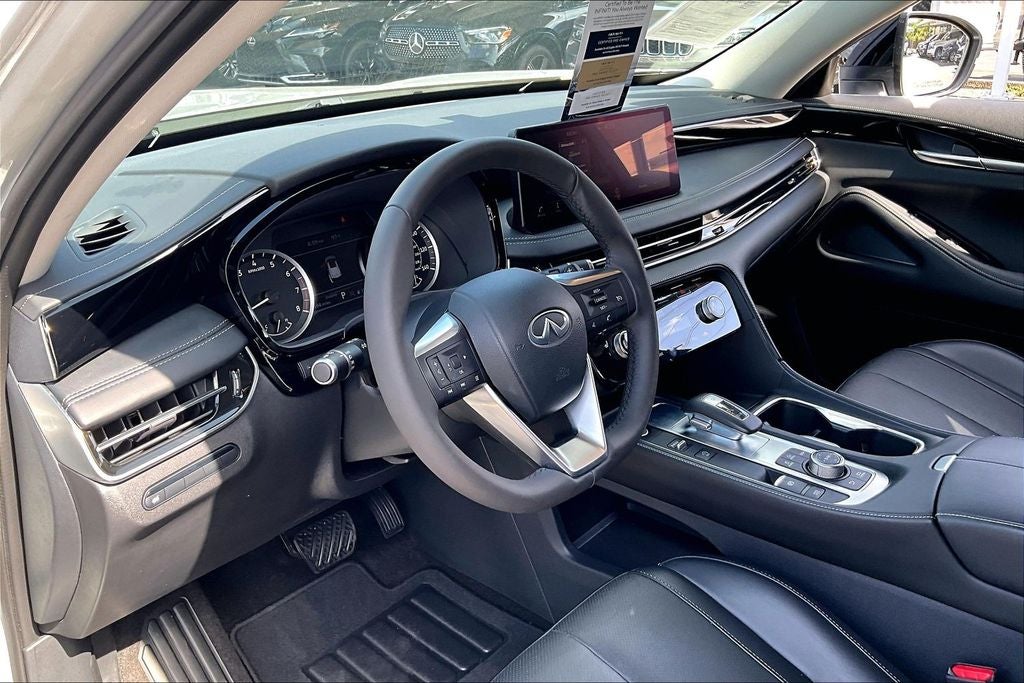 2023 INFINITI QX60 PURE