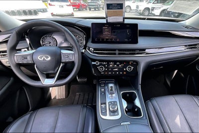 2023 INFINITI QX60 PURE