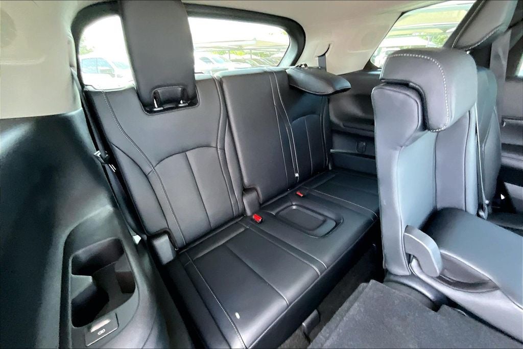 2023 INFINITI QX60 PURE
