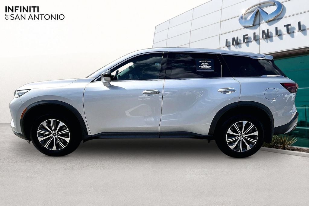 2023 INFINITI QX60 PURE