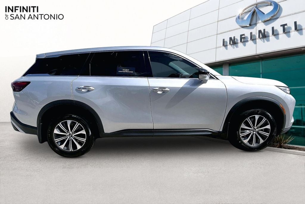 2023 INFINITI QX60 PURE