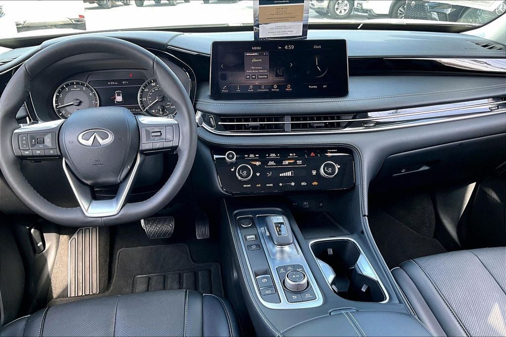 2023 INFINITI QX60 PURE