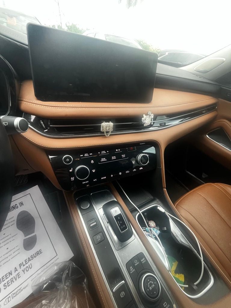 2024 INFINITI QX60 Sensory