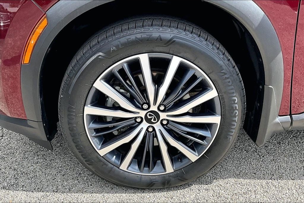 2023 INFINITI QX60 Sensory