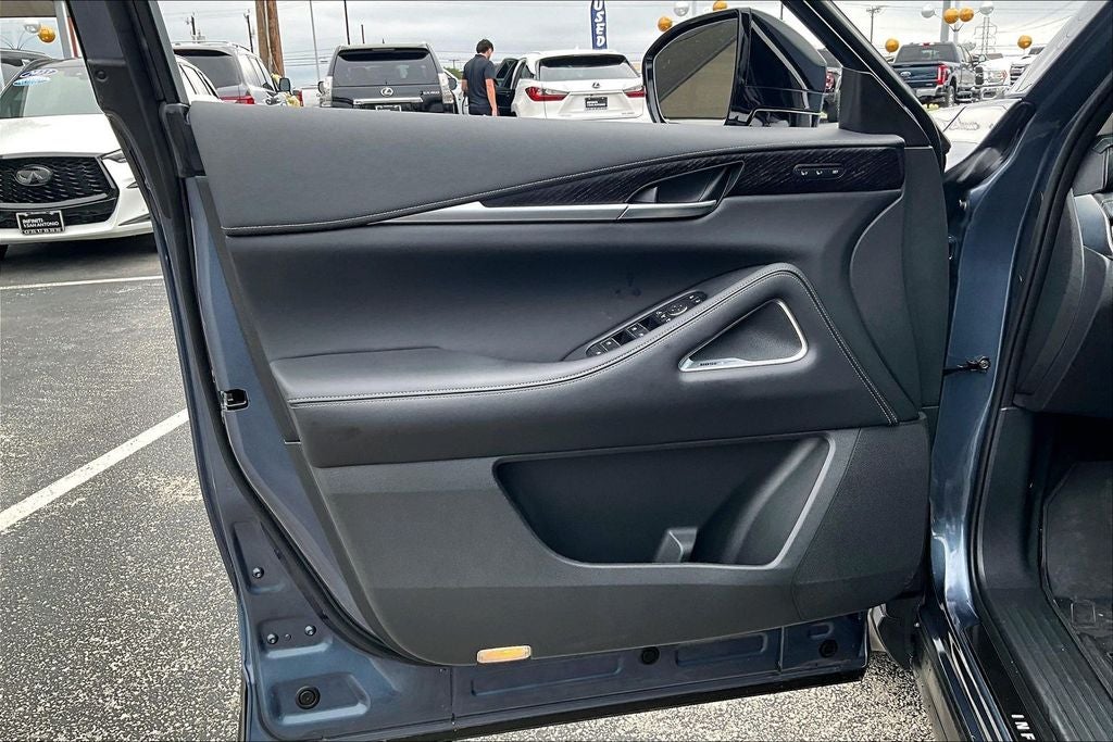 2023 INFINITI QX60 Sensory