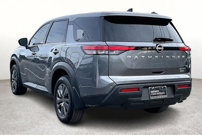 2024 Nissan Pathfinder S
