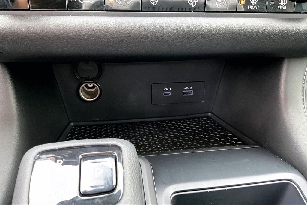 2024 Nissan Pathfinder S