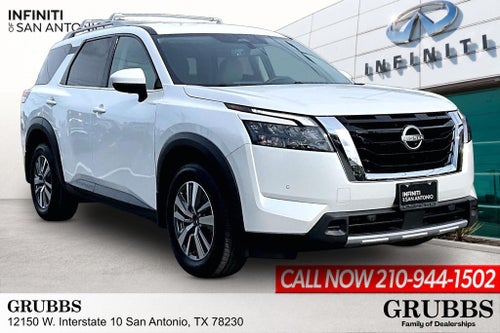 2025 Nissan Pathfinder SL