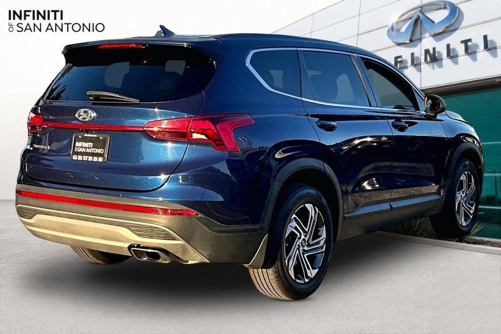 2022 Hyundai Santa Fe SE