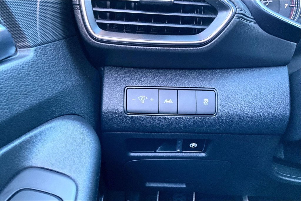 2022 Hyundai Santa Fe SE