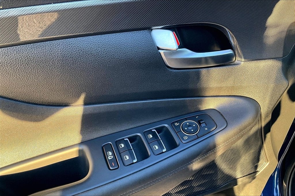 2022 Hyundai Santa Fe SE