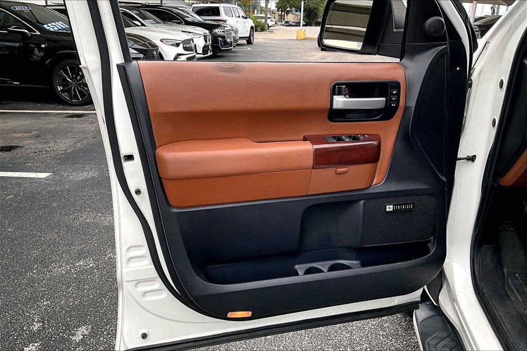 2016 Toyota Sequoia Platinum
