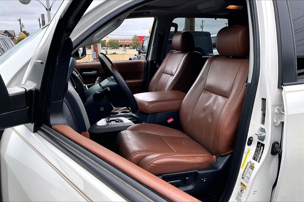 2016 Toyota Sequoia Platinum