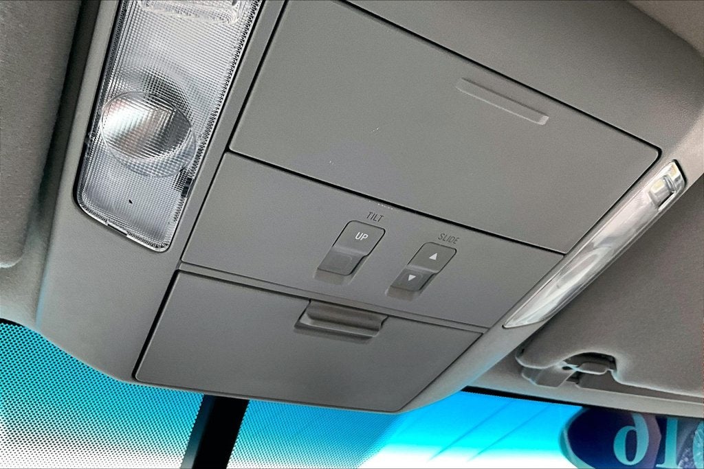 2016 Toyota Sequoia Platinum