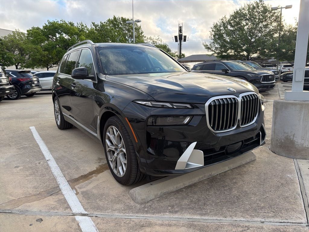 2025 BMW X7 xDrive40i
