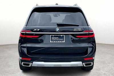 2025 BMW X7 xDrive40i