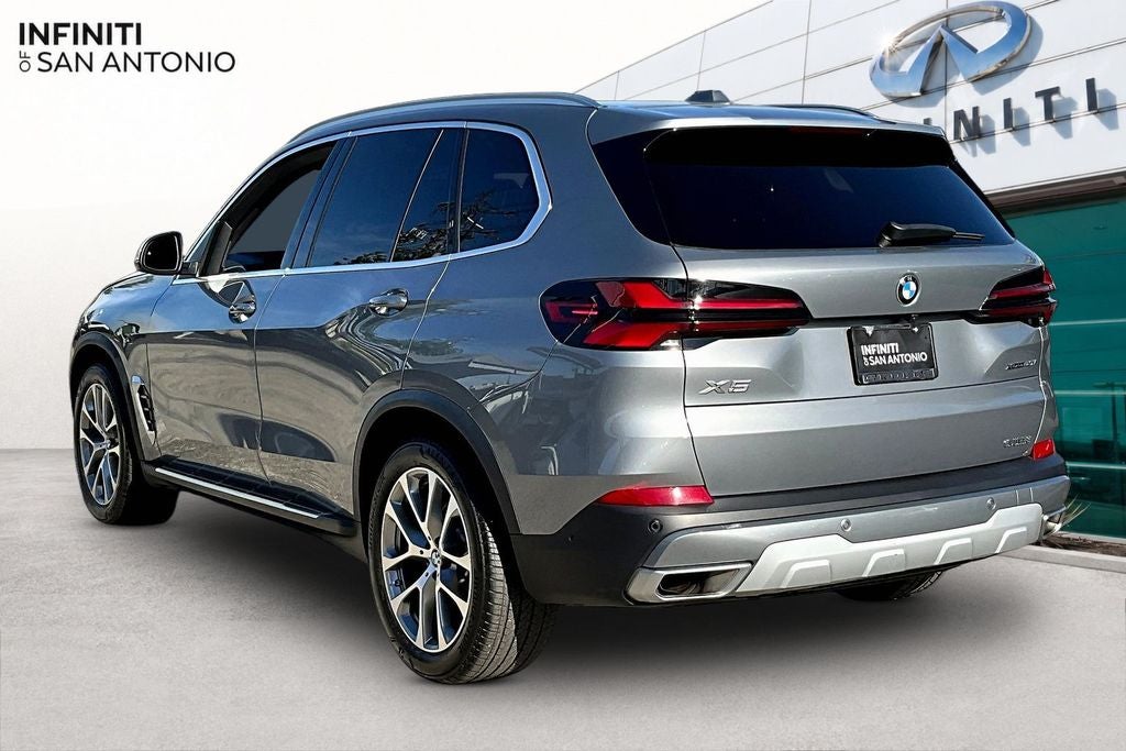 2025 BMW X5 xDrive40i