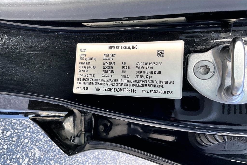 2021 Tesla Model 3 Standard Range Plus