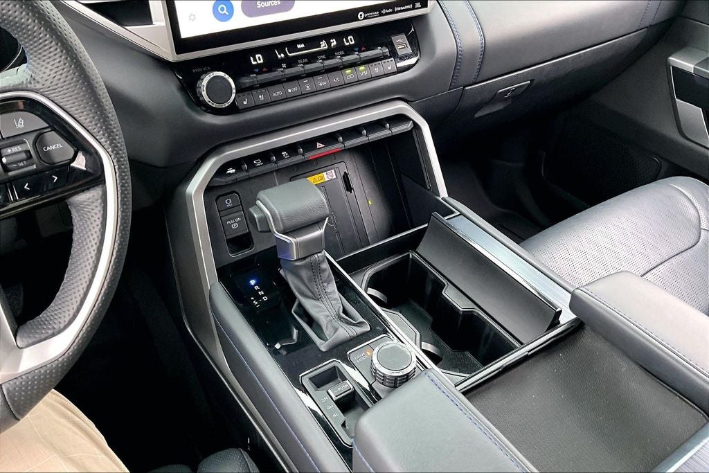 2024 Toyota Sequoia Platinum