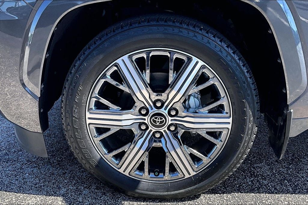 2024 Toyota Sequoia Capstone