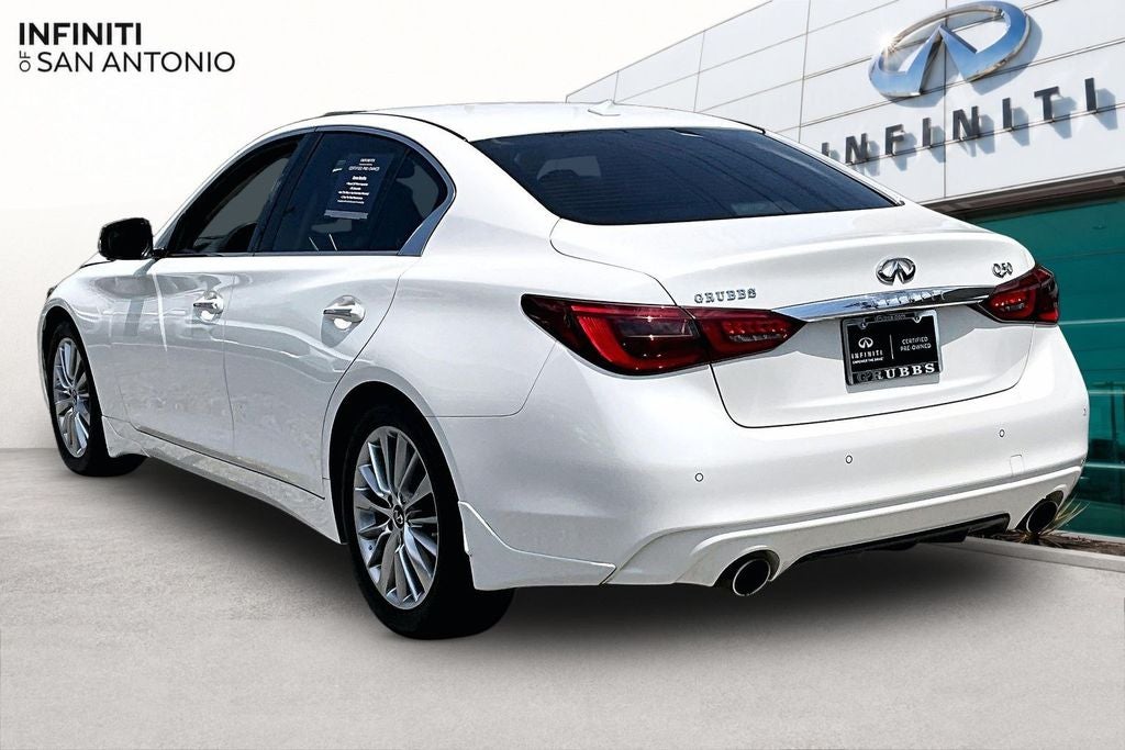 2023 INFINITI Q50 LUXE