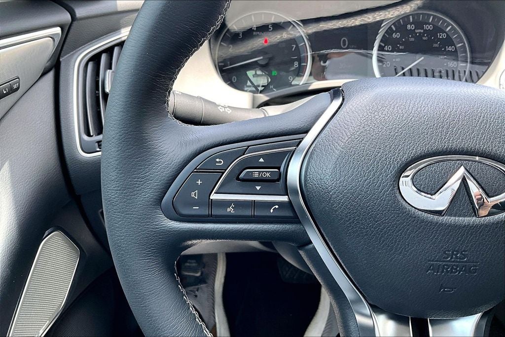 2023 INFINITI Q50 LUXE