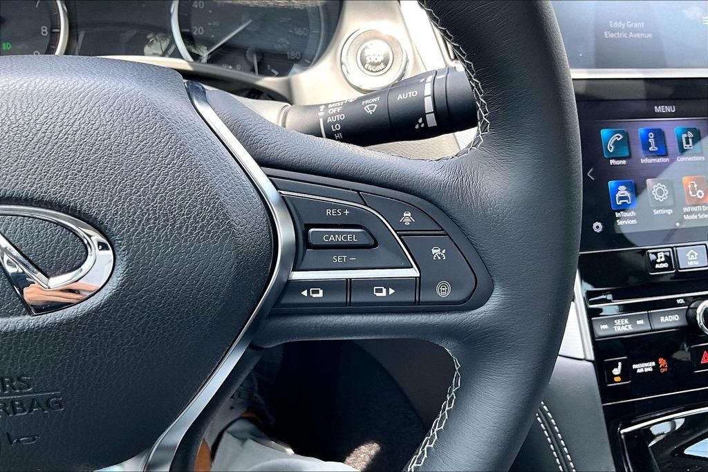 2023 INFINITI Q50 LUXE