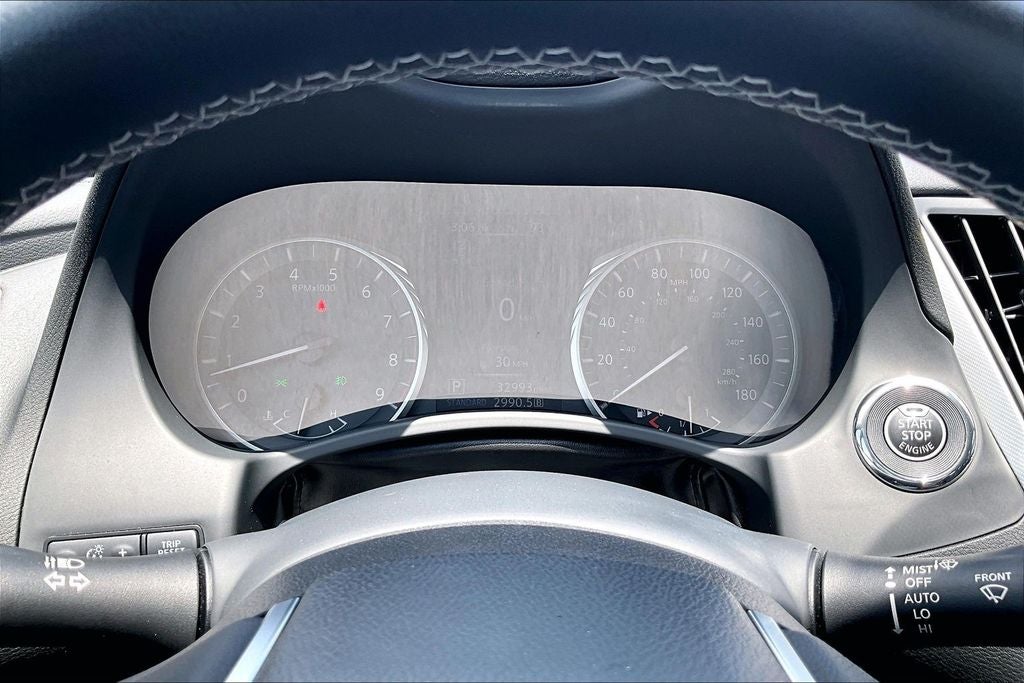 2023 INFINITI Q50 LUXE