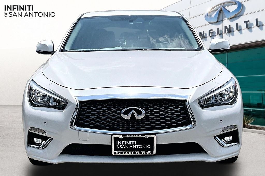 2023 INFINITI Q50 LUXE