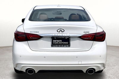 2023 INFINITI Q50 LUXE