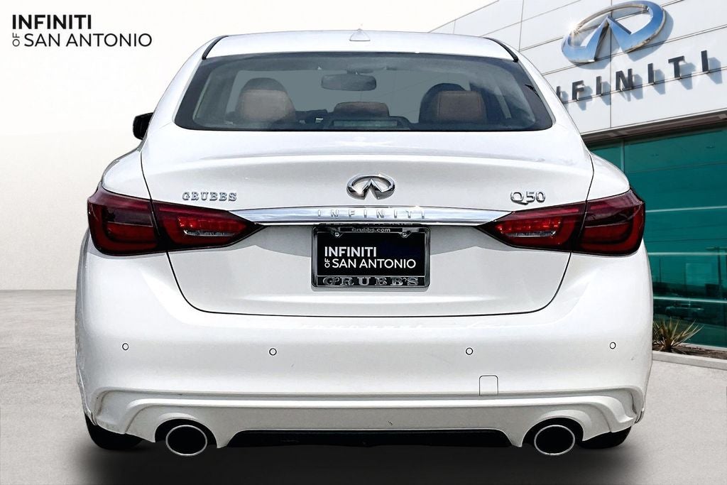 2023 INFINITI Q50 LUXE