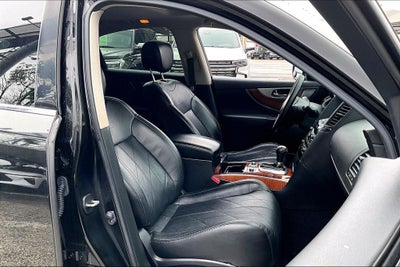 2011 INFINITI FX35 Base