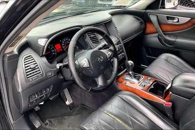 2011 INFINITI FX35 Base