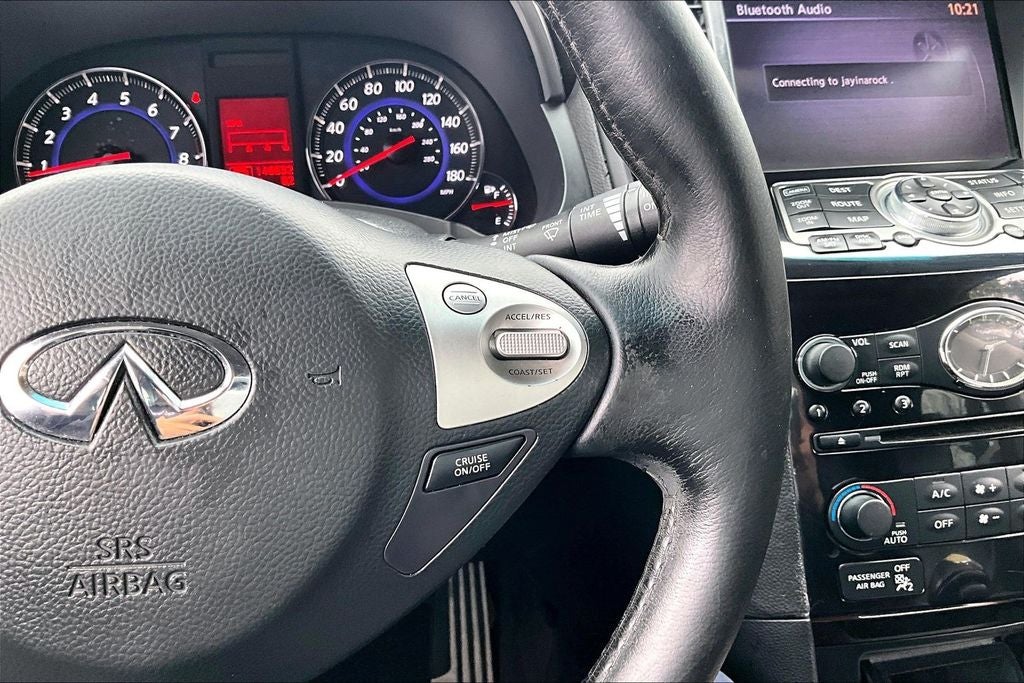 2011 INFINITI FX35 Base