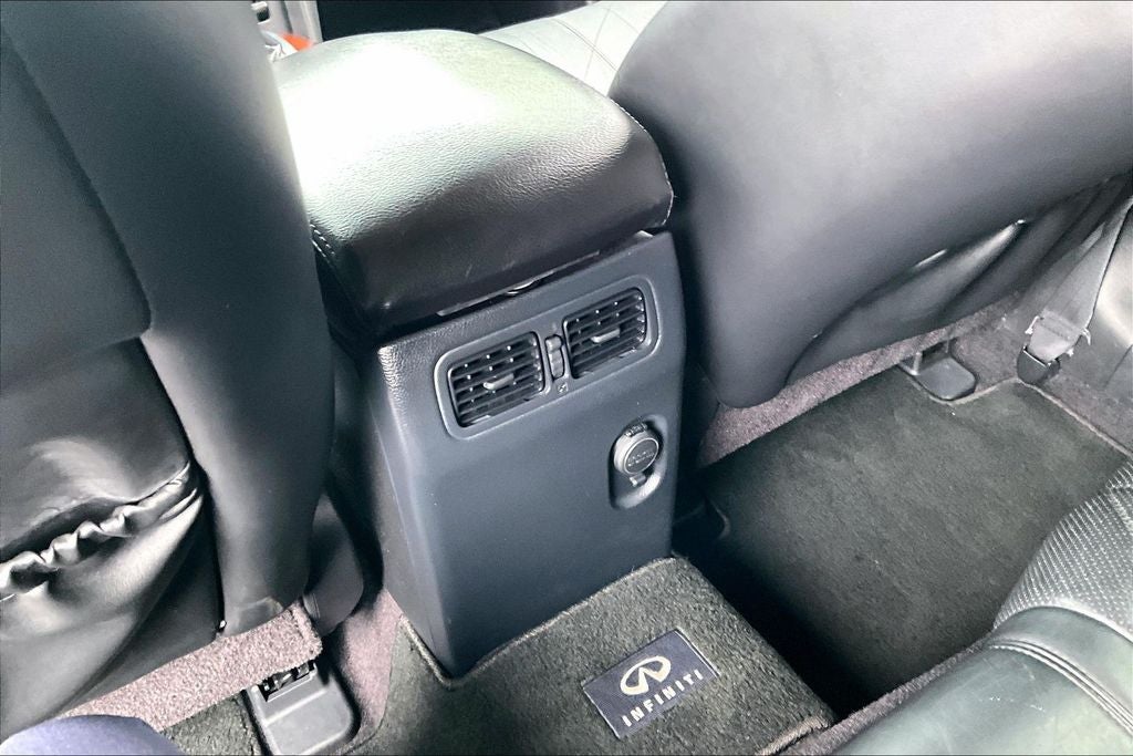 2011 INFINITI FX35 Base