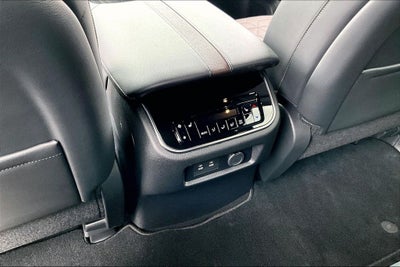 2025 Nissan Armada Platinum