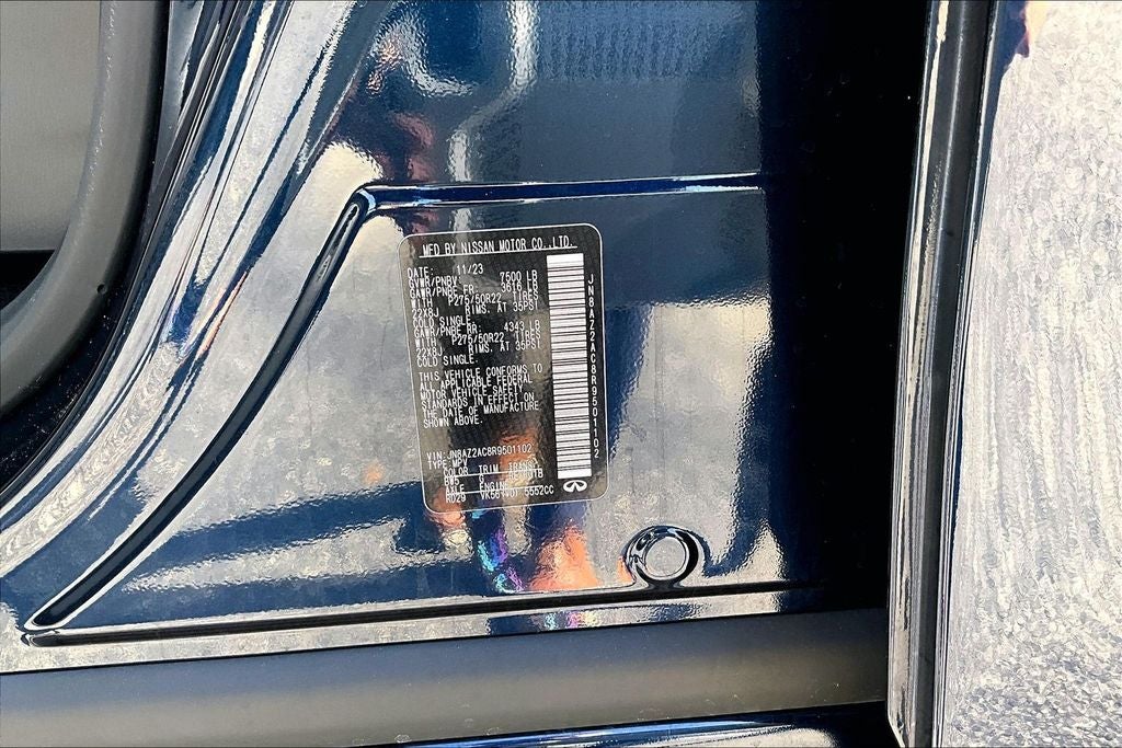 2024 INFINITI QX80 Premium Select