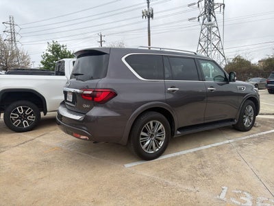 2024 INFINITI QX80 LUXE