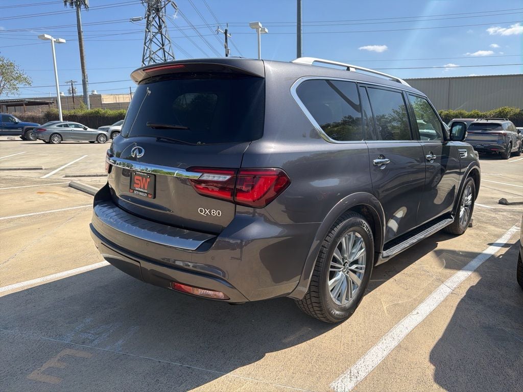 2024 INFINITI QX80 LUXE